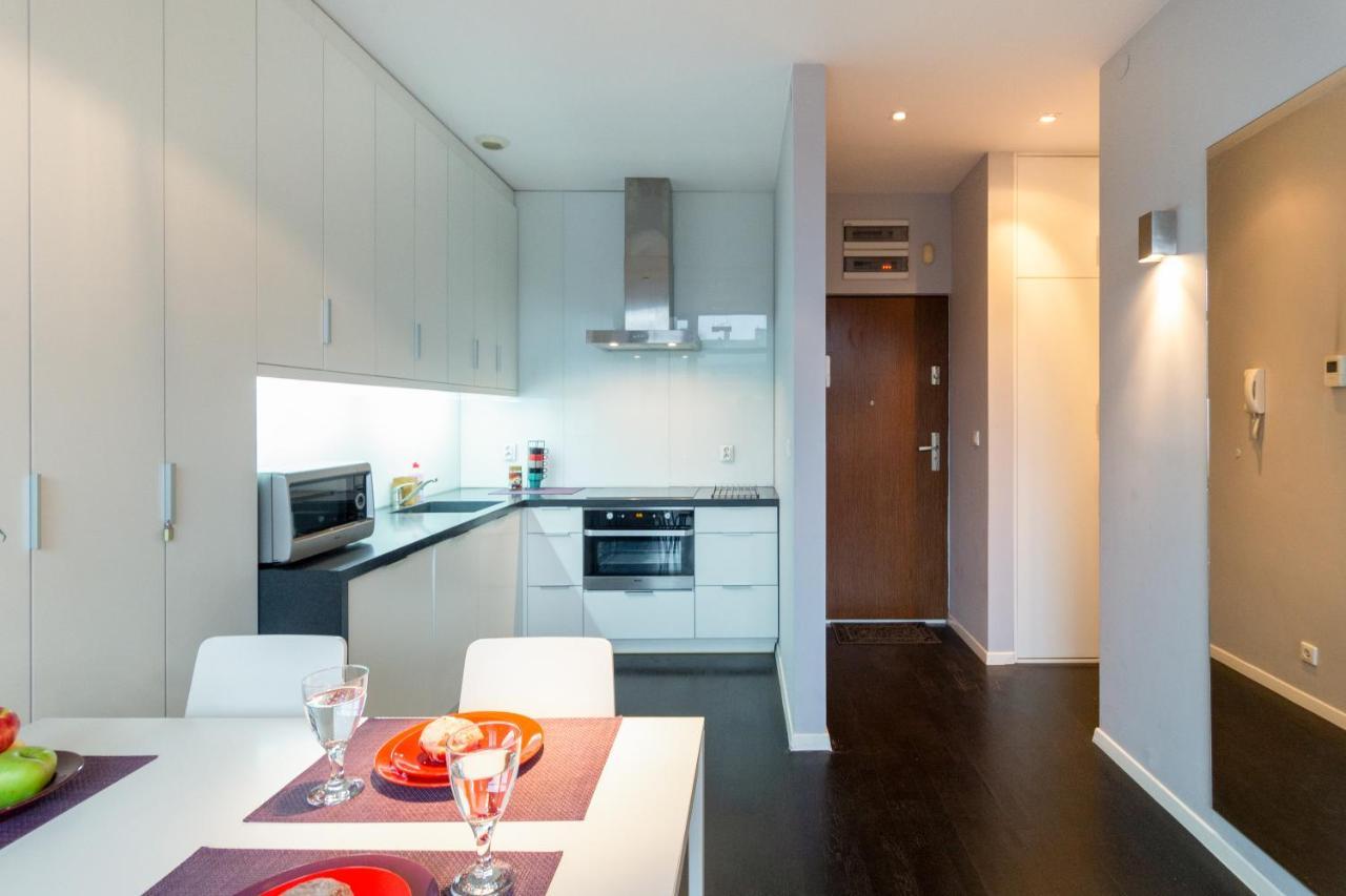 Secret Charm Fully Equipped Apt With Balcony คราคูฟ ภายนอก รูปภาพ