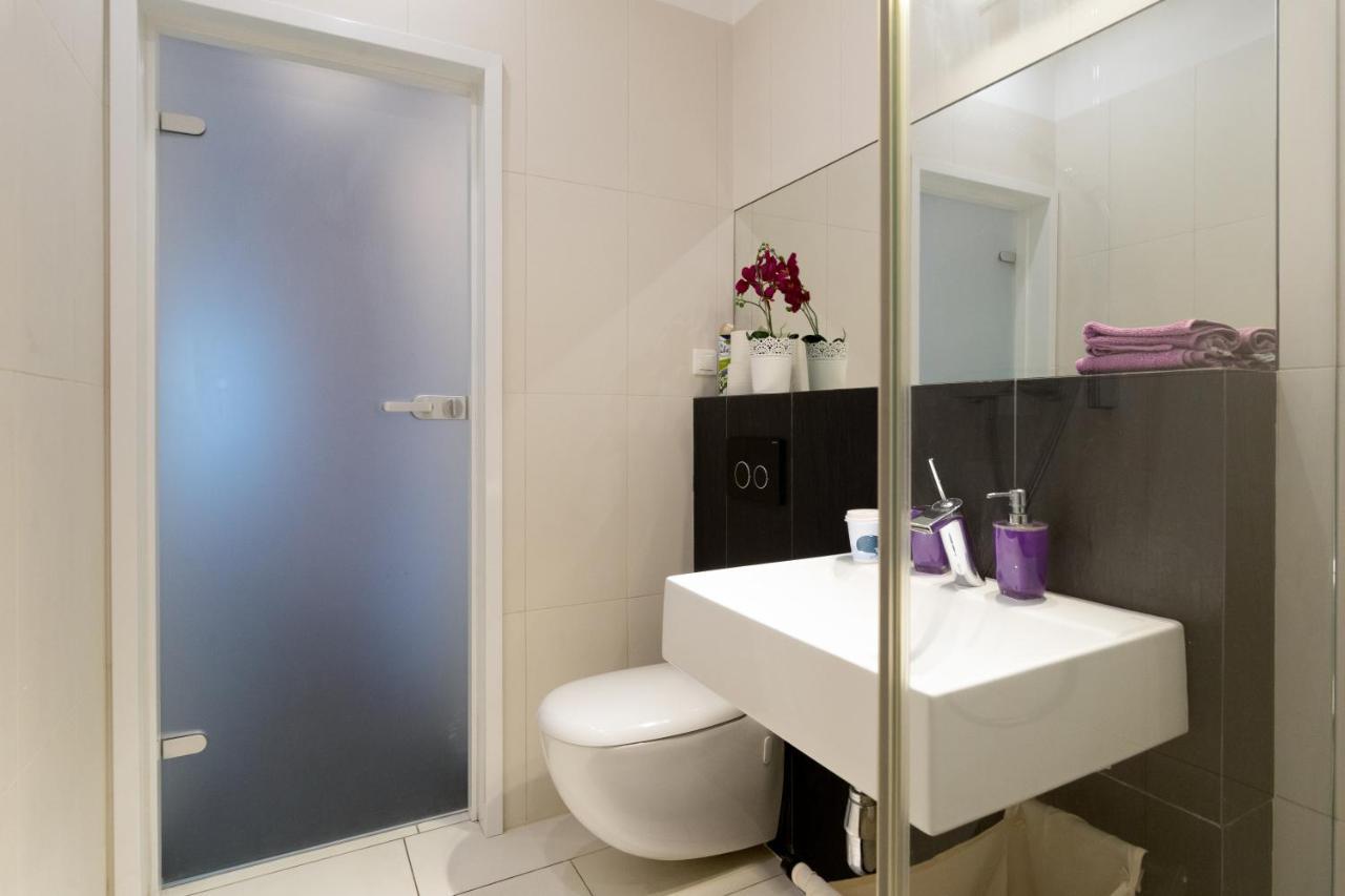 Secret Charm Fully Equipped Apt With Balcony คราคูฟ ภายนอก รูปภาพ